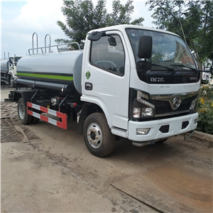 河北小型灑水車5立方噴灑車多少錢價格